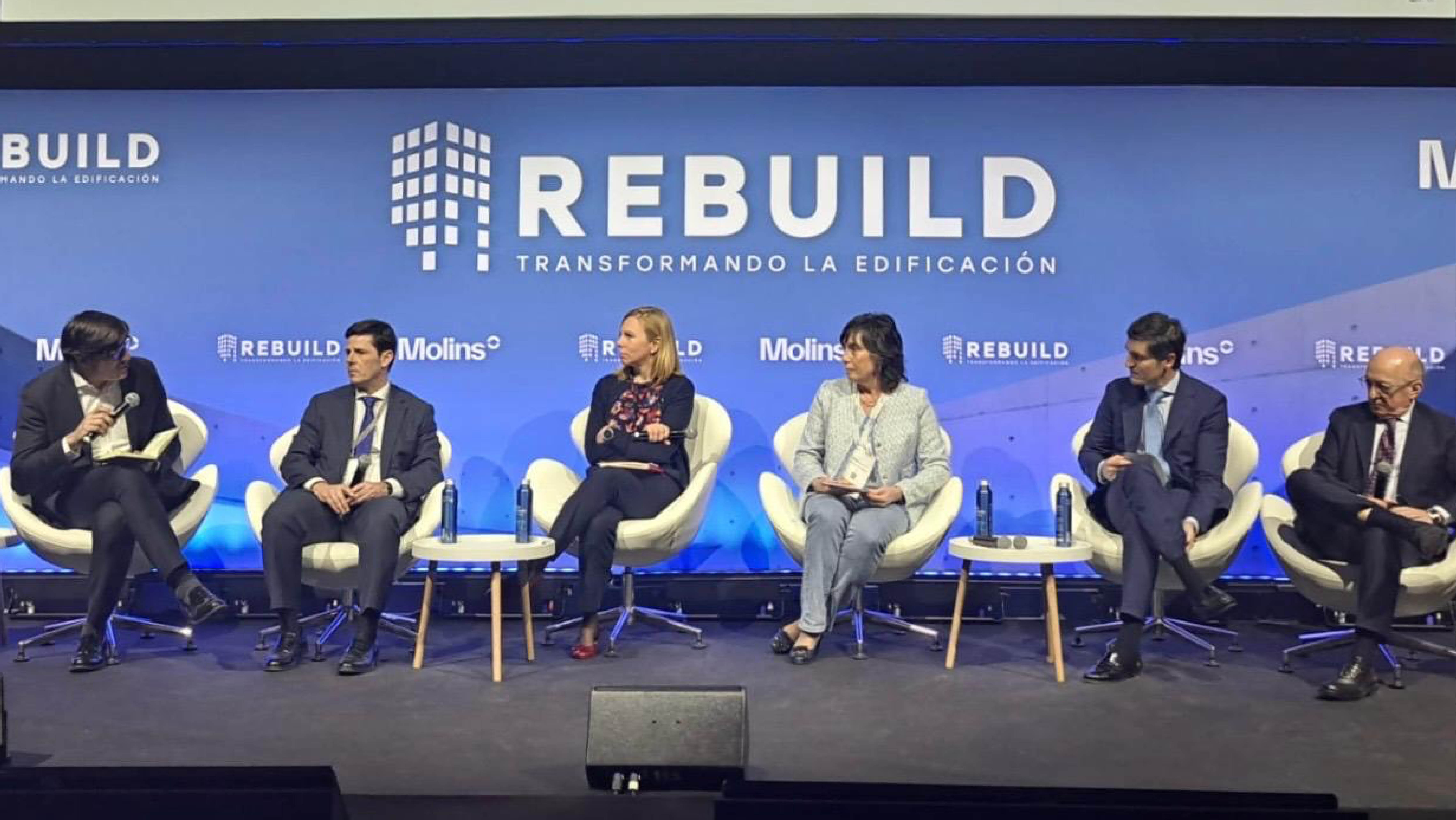BAI lidera dos mesas en REBUILD 2026