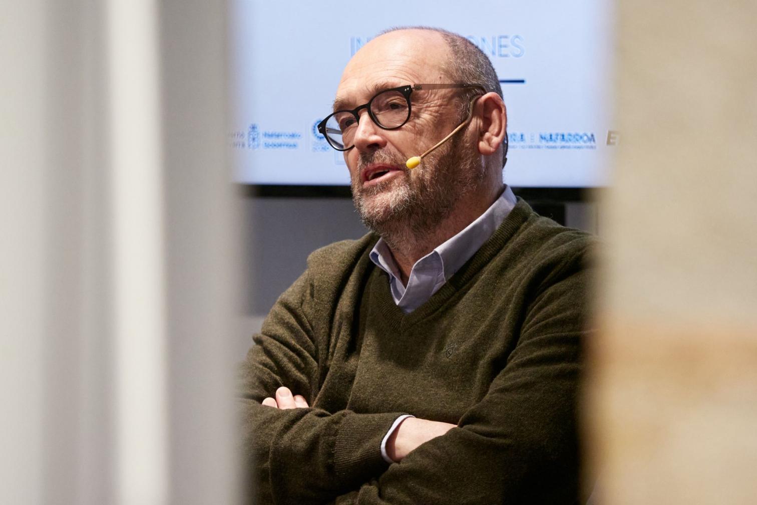 Firma de convenios entre UPNA, Universidad de Navarra y ETH Zurich