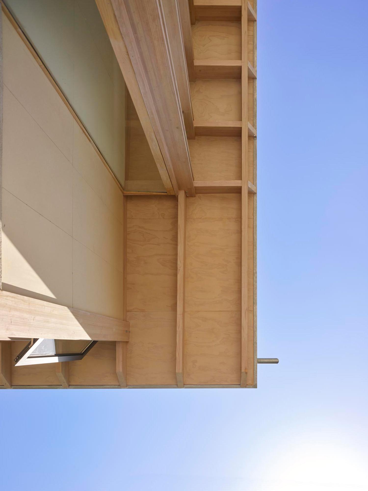San Crescente Housing, Las Condes