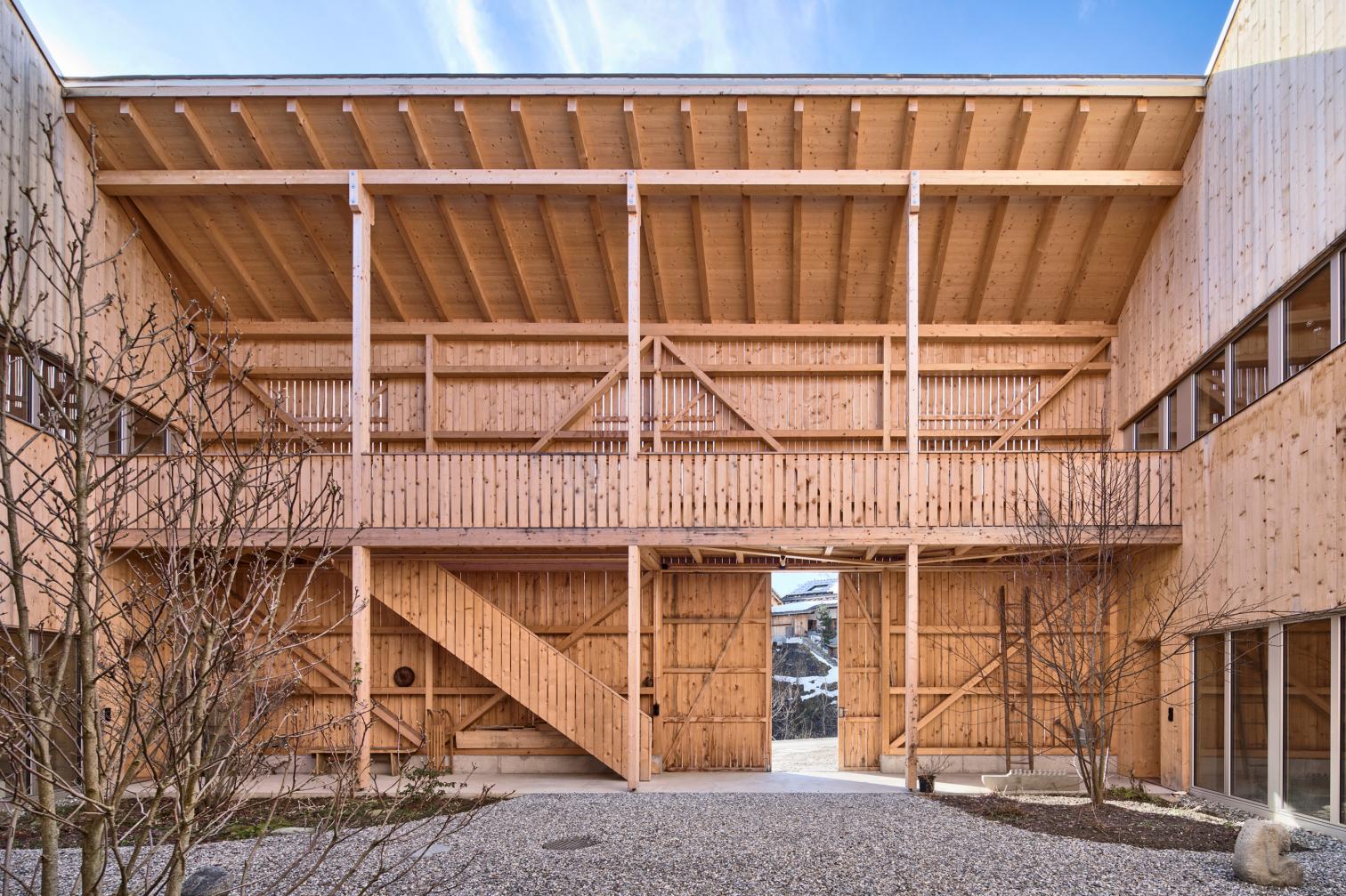 Residential and Studio House Lind in Urmein (Switzerland)